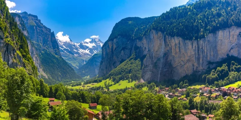 Best Places to Visit in Switzerland for Scenic Train Journeys & Alpine Adventures 11 Lauterbrunnen Valley