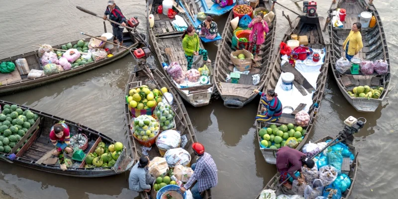 A Traveler’s Guide to the Best Places to Visit in Vietnam 11 Phong Dien Floating Market