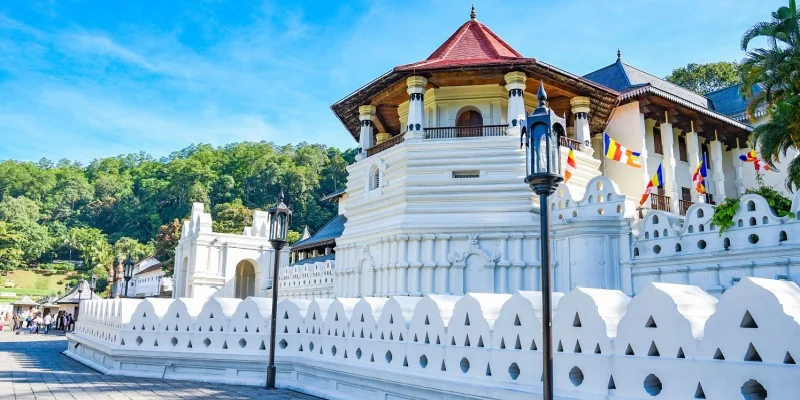 Explore These Magical Places to Visit in Sri Lanka 2 Kandy and the Temple of the Tooth