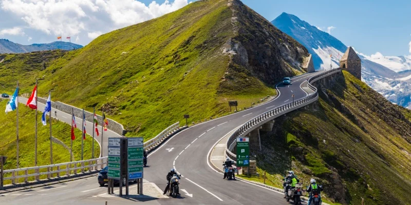 Top Places to Visit in Austria for History and Nature Lovers 9 Grossglockner High Alpine Road