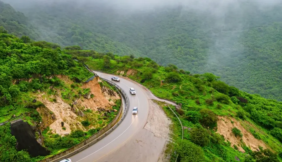 Places to Visit in Salalah: The Ultimate Guide to Oman’s Green Jewel